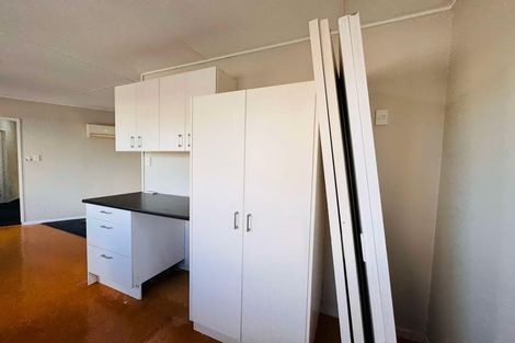 Photo of property in 4 Newland Court, Palmerston North, 4410