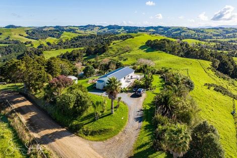 Photo of property in 104 Wearmouth Road, Paparoa, 0571