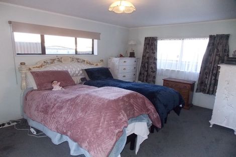 Photo of property in 53 Clarke Avenue, Highbury, Palmerston North, 4412