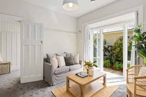 Photo of property in 4 Kenwyn Avenue, St Albans, Christchurch, 8052