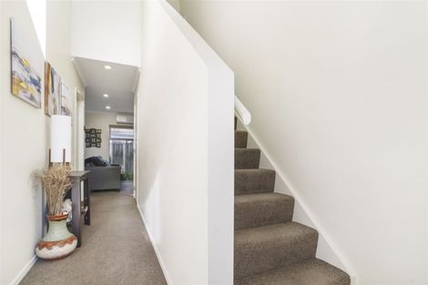 Photo of property in 215u3 Massey Street, Frankton, Hamilton, 3204