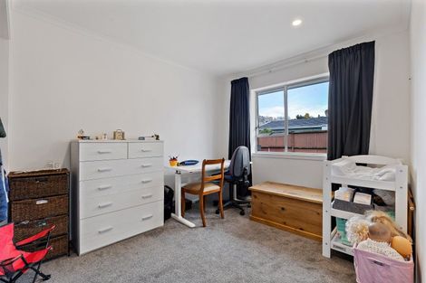 Photo of property in 11a Knightsbridge Place, Dinsdale, Hamilton, 3204