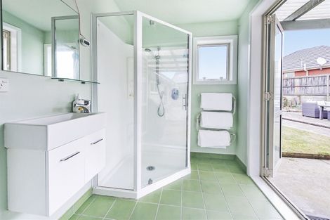 Photo of property in 10 Greta Place, Hoon Hay, Christchurch, 8025