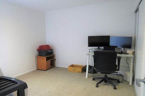 Photo of property in 3 Nohanga Lane, Hobsonville, Auckland, 0616