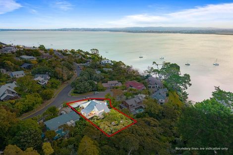 Photo of property in 8 Eucalyptus Place, Beach Haven, Auckland, 0626