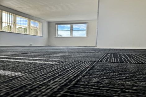Photo of property in 2/7 Duke Street, Papakura, 2110