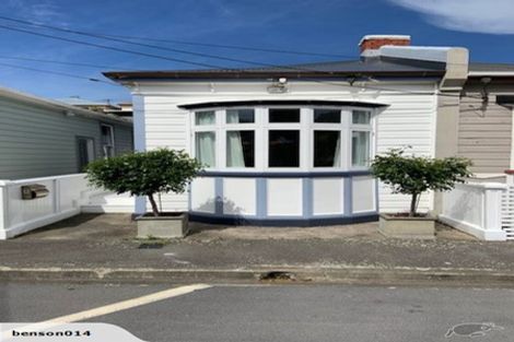 Photo of property in 9 Royal Street, Berhampore, Wellington, 6023