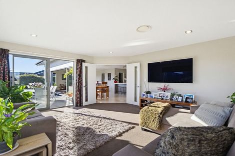 Photo of property in 27 Sovereign Boulevard, Kaiapoi, 7630