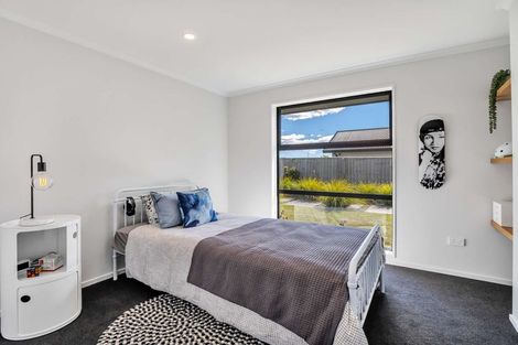 Photo of property in 14 John Raven Lane, Woodend, 7610