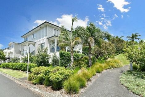 Photo of property in 37 Landmark Terrace, Orewa, 0931