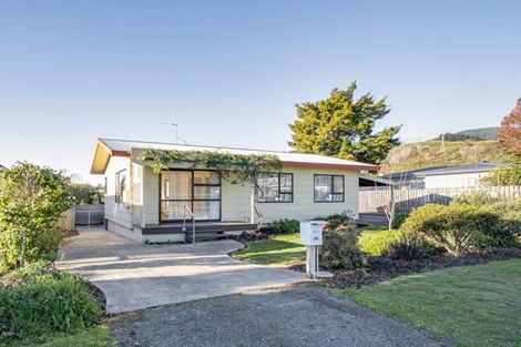 Photo of property in 1/25 Manson Avenue, Stoke, Nelson, 7011