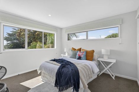 Photo of property in 17 Mayfair Crescent, Mairangi Bay, Auckland, 0630