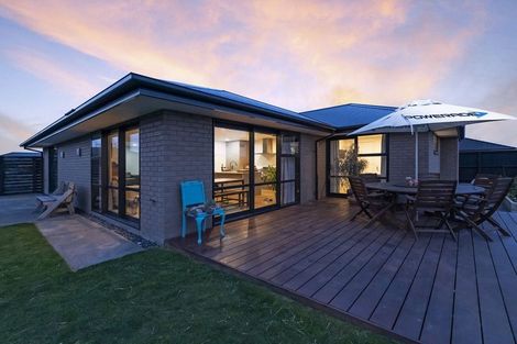 Photo of property in 15 Chimango Place, Rolleston, 7615