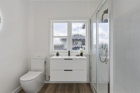 Photo of property in 6 James Laurie Street, Henderson, Auckland, 0612