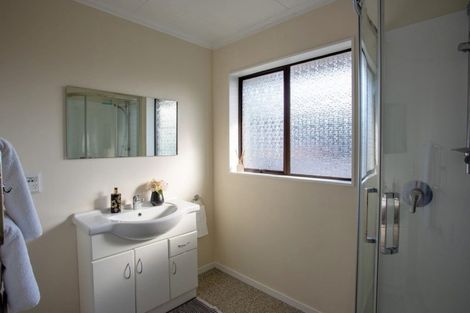 Photo of property in 55a Kempton Street, Greytown, 5712