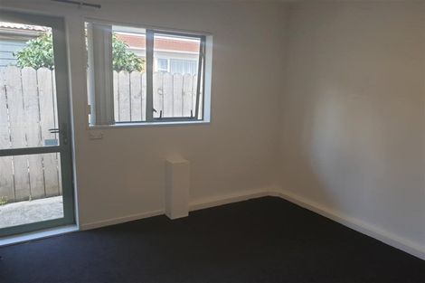 Photo of property in 128a Gloucester Road, Manurewa, Auckland, 2102