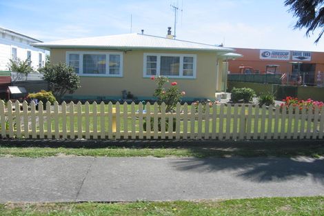 Photo of property in 28 Aorangi Street, Feilding, 4702