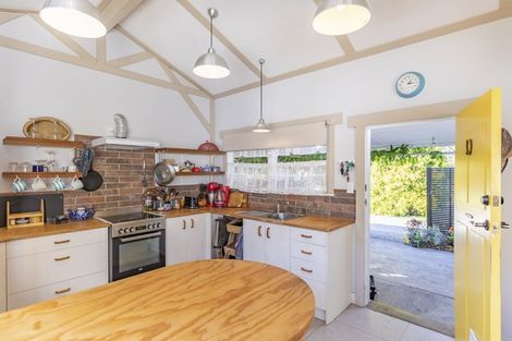 Photo of property in 14 Owen Street, Tikokino, Waipawa, 4273