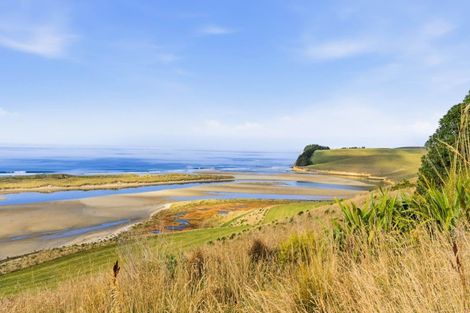 Photo of property in 375 Thorburn Road, Waikouaiti, 9472
