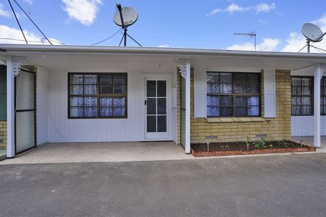 Photo of property in 877u2 Heaphy Terrace, Claudelands, Hamilton, 3214