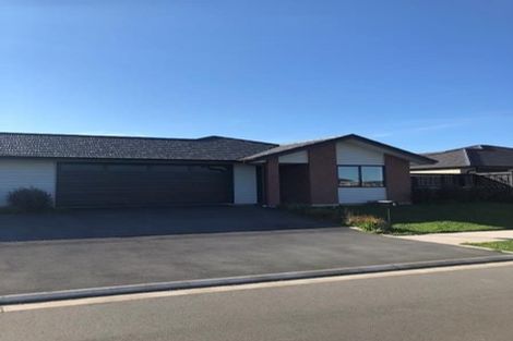 Photo of property in 4 Hartford Crescent, Rolleston, 7615