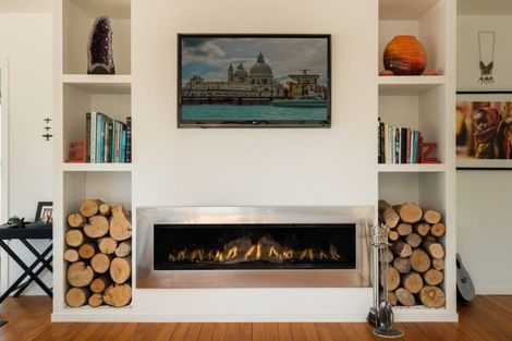 Photo of property in 12 Beach Grove, Omokoroa, 3114