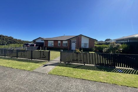 Photo of property in 4 Joshua Place, Bell Block, New Plymouth, 4312