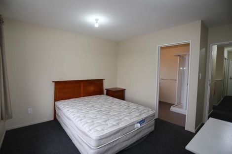 Photo of property in 72 Peer Street, Upper Riccarton, Christchurch, 8041