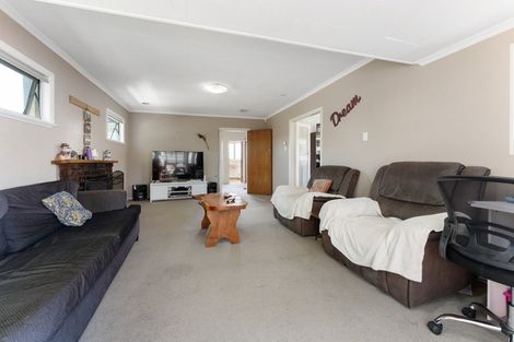 Photo of property in 12 Craig Street, Stratford, 4332