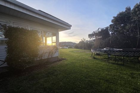 Photo of property in 103 Maupuia Road, Maupuia, Wellington, 6022