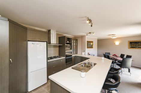 Photo of property in 45 Peter Hall Drive, Kelvin Grove, Palmerston North, 4414