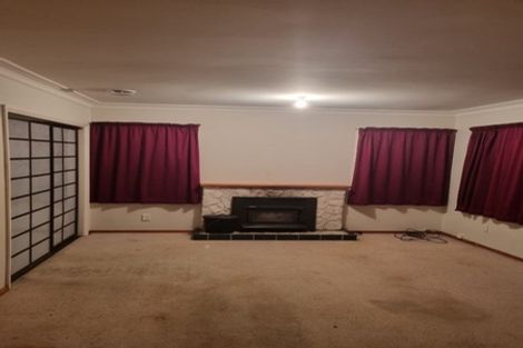 Photo of property in 21 Freyberg Street, Levin, 5510