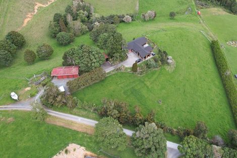 Photo of property in 18 Pataua Road North, Whareora, Whangarei, 0175