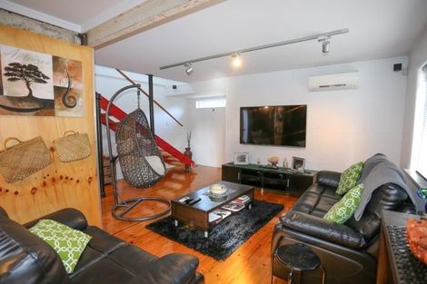 Photo of property in 25 Guildford Street, Burnside, Christchurch, 8053