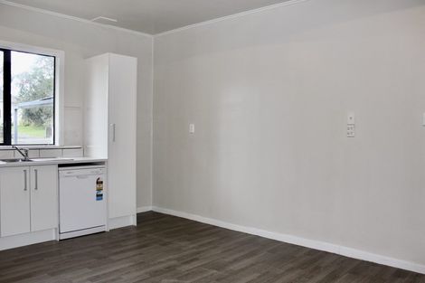 Photo of property in 28a Humphrey Kemp Avenue, Henderson, Auckland, 0612