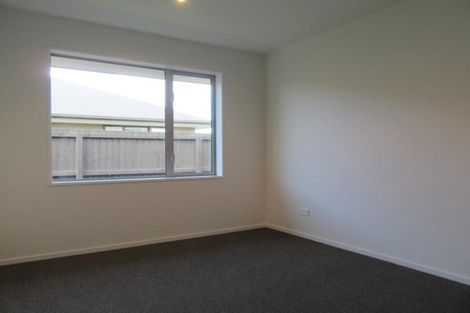 Photo of property in 50 Koura Drive, Rangiora, 7400