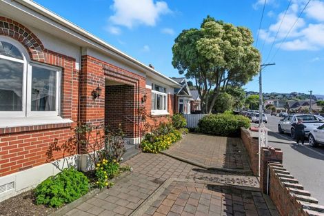 Photo of property in 31 Beach Street, Saint Clair, Dunedin, 9012