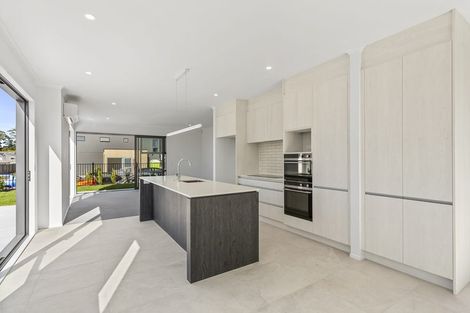 Photo of property in 106 Symes Drive, Red Beach, 0932