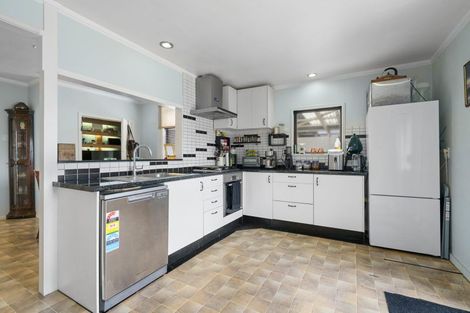 Photo of property in 13 Hamilton Road, Cambridge, 3434