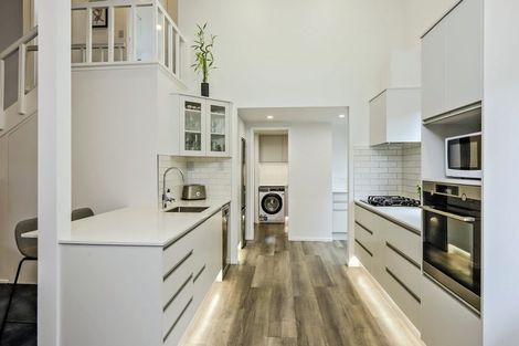 Photo of property in 5/5 Danvers Street, Havelock North, 4130