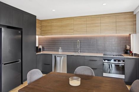 Photo of property in 3/2 Sioux Road, Hobsonville, Auckland, 0616