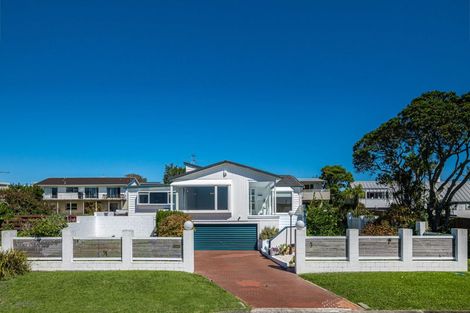 Photo of property in 1/3 Brown Street, Hauraki, Auckland, 0622