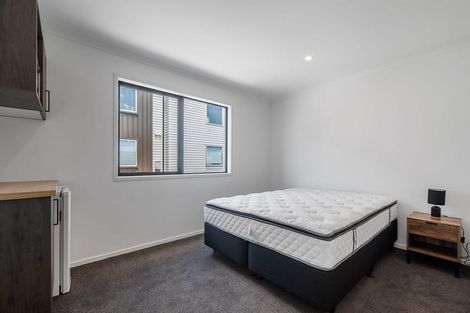 Photo of property in 30u2 Cameron Road, Hamilton East, Hamilton, 3216