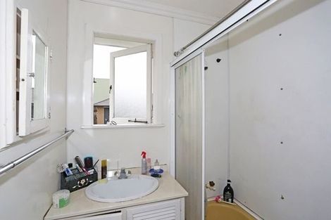 Photo of property in 12a Hunua Road, Papakura, 2110