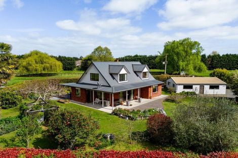 Photo of property in 166 Racecourse Road, Cambridge, 3493