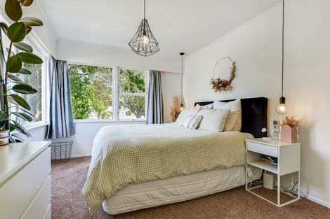 Photo of property in 2 Katherine Place, Melville, Hamilton, 3206