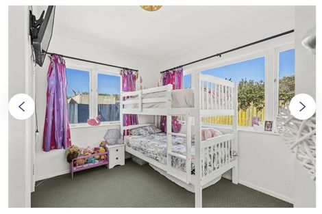 Photo of property in 73a Awaroa Road, Helensville, 0800