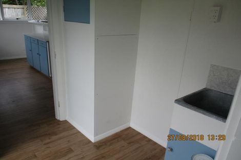 Photo of property in 25 Heperi Street, Waikanae Beach, Waikanae, 5036