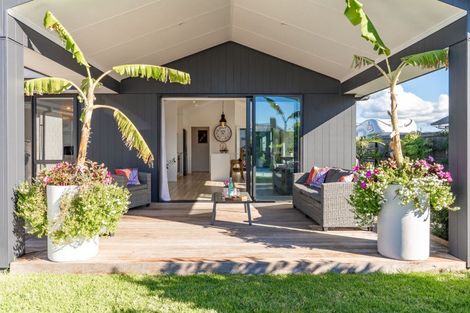 Photo of property in 47 Colpoma Close, Papamoa Beach, Papamoa, 3118