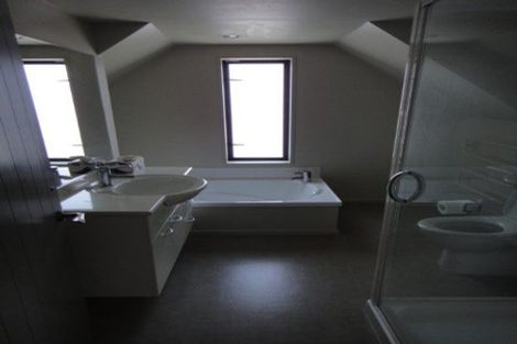 Photo of property in 35 Berry Street, St Albans, Christchurch, 8014